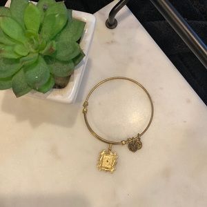 Official Friends bangle